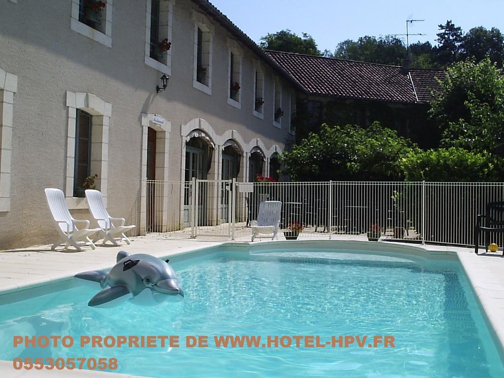 Logis Hostellerie Du Perigord Vert บร็องโทม ภายนอก รูปภาพ